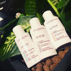 Kem Chống Nắng Clarins UV Plus Anti-Pollution SPF 50 - Bảo Vệ Da Trước Tia UVA/UVB, Duy Trì Độ Ẩm 50ml
