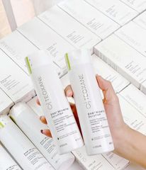 Nước Tẩy Trang Teoxane RHA Micellar Solution 400ml