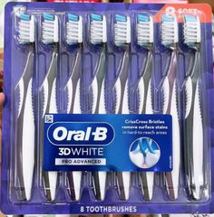 Set 8 Bàn Chải Đánh Răng Oral-B Cross Action - Siêu Mềm, An Toàn, Chống Đau Nướu, Chăm Sóc Răng Miệng Cho Gia Đình