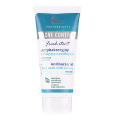 Sữa rửa mặt kiềm dầu & tẩy da chết Acne Control Face Wash With Peeling