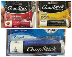 Son Dưỡng Môi Chapstick 4g Hương Trái Cây - Dưỡng Ẩm, Chống Nứt Nẻ, Chính Hãng Mỹ