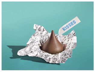 Socola Hershey’s Kisses Milk Chocolate 330pcs 1.58kg, hàng nhập Mỹ