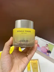 Set kem dưỡng trắng và căng bóng da Ohui Miracle Toning Glow Cream
