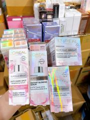 Serum Dưỡng Sáng Mờ Thâm Vùng Mắt L'Oreal Glycolic-Bright 20ml - Chứa 3% Glycolic Acid & Niacinamide, Làm Rạng Rỡ Da Mắt