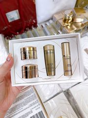 Set Dưỡng Da Lancôme Absolue 4 Món - Kem Dưỡng Ẩm, Serum, Nước Cân Bằng Tươi Mát, Giúp Da Sáng Mịn, Chống Lão Hóa