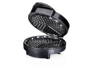 Máy làm bánh waffle Silvercrest SWE 1200 - 1200W với 5 khuôn trái tim, khay chống dính ILAG, điều chỉnh nhiệt và 15 công thức nấu ăn.