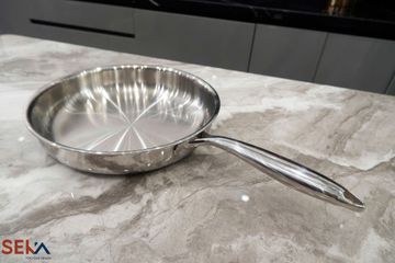 Chảo Inox Trimax 3 Lớp 28Cm Seka SK6040 - Chảo Cạn Lòng Chịu Nhiệt Cho Bếp Từ, Bếp Gas, Thiết Kế Sang Trọng, An Toàn Sức Khỏe