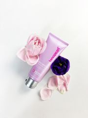 Sữa Rửa Mặt Lanopearl Ultra Smooth 100ml - Gel Làm Sạch Dưỡng ẩm Chiết Xuất Thiên Nhiên, Se Khít Lỗ Chân Lông