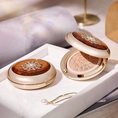 Phấn Nước Dưỡng Da Chống Nhăn WHOO CGD Essence Cushion 15g x 2 - Chống Nắng SPF 50+/PA+++ - Lớp Nền Hoàn Hảo, Nuôi Dưỡng Da