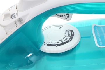 Bàn Ủi Hơi Nước Tefal FV3910 2200W - Thiết Kế Nhỏ Gọn, Chống Dính, Dung Tích 270ml, Giúp Làm Thẳng Quần Áo Dễ Dàng, Tiện Lợi