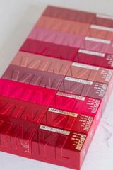 Son Bóng Bền Màu Maybelline New York Superstay Vinyl Ink 4.2ml - Vegan, Duy Trì Độ Ẩm, Không Lem, Nhiều Màu Sắc Tươi Sáng