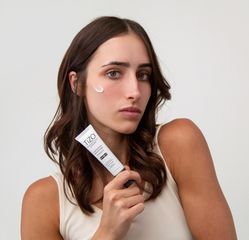 Tinh Chất Dưỡng Trắng Da TiZO Photoceutical Skincare 29ML - Làm Đều Màu, Ngừa Lão Hóa, Dưỡng Ẩm Tự Nhiên