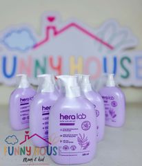 Nước Giặt Đồ Lót Heralab Hương Hoa Cỏ - Khử Mùi, Kháng Nấm, Tẩy Sạch Vết Bẩn - Dung Tích 300ml, Bảo Vệ Sức Khỏe Phụ Nữ