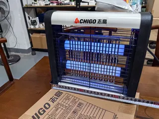 Đèn bắt muỗi điện cỡ lớn hãng CHIGO ZG-W23