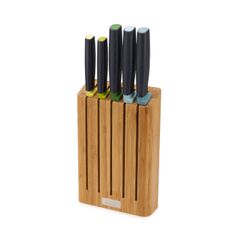 Bộ dao 6 chi tiết Joseph Joseph Elevate™ - Dao làm bếp bằng thép Nhật Bản trong khối tre tiết kiệm không gian, duy trì vệ sinh cho bếp nhà bạn