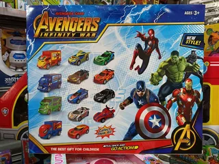 Bộ 13 xe ô tô chủ đề siêu anh hùng Avengers 757-24