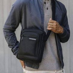 Túi Đeo Chéo Samsonite Nam - Tiện Lợi, Hiện Đại Cho Du Lịch và Hằng Ngày - Kích Thước 26x20cm