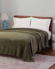 Chăn LuxeLoft Size Queen 234x249cm - Chất liệu mềm mịn, an toàn cho da nhạy cảm, dễ giặt, phù hợp mọi thời tiết