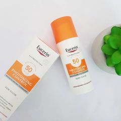 Kem Chống Nắng Eucerin SPF 50 Ngăn Ngừa Da Lão Hóa 50ml Sun Fluid Photoaging Control SPF 50