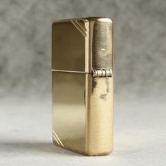 Bật Lửa Zippo 270 Vintage Đồng Vàng Bóng - Mẫu Cổ Điển Được Yêu Thích Từ Năm 1937 - Quà Tặng Độc Đáo, Bảo Hành Trọn Đời
