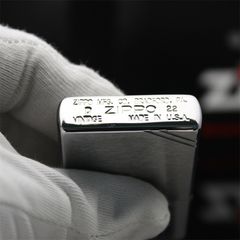Bật Lửa Zippo 230 - Chất liệu Chrome Brushed Vintage 1937, Thiết Kế Cổ Điển, Hộp Quà Tặng, Bảo Hành Trọn Đời