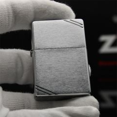 Bật Lửa Zippo 230 - Chất liệu Chrome Brushed Vintage 1937, Thiết Kế Cổ Điển, Hộp Quà Tặng, Bảo Hành Trọn Đời