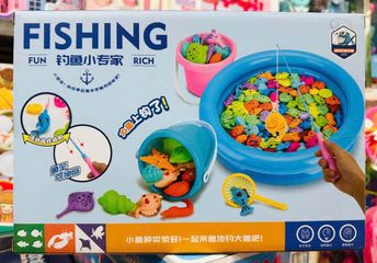 Đồ Chơi Câu Cá Phao 9962 - Bộ Đồ Chơi Giải Trí Gồm 20 Con Cá Màu Sắc Cho Trẻ Em Từ 3 Tuổi, Phát Triển Kỹ Năng Phối Hợp Và Khám Phá Thế Giới Dưới Nước