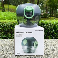 Dụng Cụ Xay Tỏi Ớt Mini LocknLock 180ml - Dễ Sử Dụng Cho Món Ăn Ngon - Băm Rau Củ Quả Tiện Lợi Màu Xanh Lá