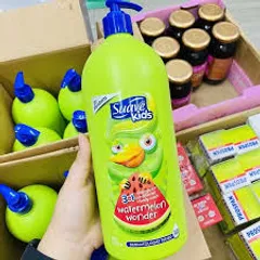 Sữa Tắm Gội Xả Suave Kids 3 In 1 1.8 Lít - Hương Dưa Hấu & Táo, An Toàn, Dịu Nhẹ Cho Bé - Sản Phẩm Tiện Dụng Chăm Sóc Da và Tóc