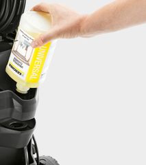 Máy Phun Áp Lực Karcher K5 EU - Thiết Bị Tẩy Rửa Hiệu Quả Cho Nhà Cửa và Sân Vườn, Động Cơ Tự Làm Mát, 145 Bar
