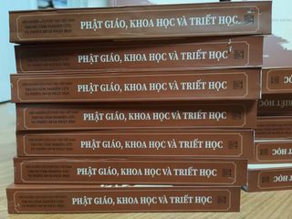 Phật Giáo: Khoa Học Và Triết Học - Quyển 63 của Trương Mạn Đào - Tập hợp tiểu luận về triết học và khoa học Phật giáo