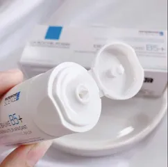 Kem Dưỡng La Roche-Posay Cicaplast Balm B5+ 40ml - Sản phẩm phục hồi da nhạy cảm, làm dịu và bảo vệ da khỏi tác động môi trường