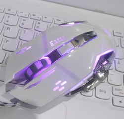 Chuột Gaming OYE X700 LED 2400DPI Cao Cấp 7D - Thiết Kế Ergonomic Đen/Trắng, Hỗ Trợ Macro Chuyên Nghiệp, Click Omron Chất Lượng