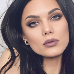 Son Kem Lì Nyx Lip Lingerie Tông Nude - Chất Son Mịn, Bám Lâu, Phong Cách Hiện Đại, Bảng Màu Đẹp, Makeup Hoàn Hảo