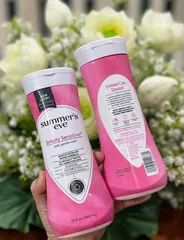 Dung Dịch Vệ Sinh Summer'S Eve Simply Sensitive Cleansing ( hồng nhạt)