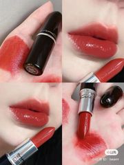 Son Mac 551 Lustreglass Lipstick - Son Thỏi Dưỡng Ẩm, Màu Sắc Thời Thượng #551 Local Celeb, Đẳng Cấp Sang Trọng