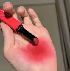 Son Nars 132 Dragon Girl - Son Môi Power Matte Đỏ Ruby Cao Cấp - Phong Cách Nổi Bật và Quyến Rũ