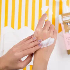 Dưỡng Thể Beauty Buffet Sữa Bò Sáng Da 250ml - Cấp Ẩm & Làm Mờ Vết Thâm, Dưỡng Sáng 3 Lần, Phù Hợp Mọi Loại Da