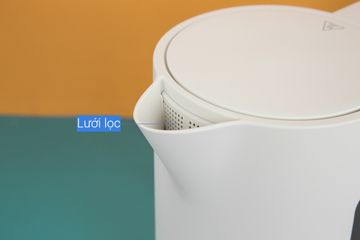 Ấm Siêu Tốc Panasonic NC-K101WRA 1.7L - Công Suất 1850-2200W, Tự Ngắt Khi Sôi, Thiết Kế Gọn Gàng, Lưới Lọc Cặn Tiện Lợi