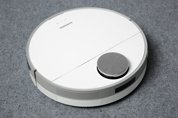 Robot Hút Bụi Thông Minh Samsung VR30T85513W/SV - Lực Hút 4200PA, Thiết Kế Nhỏ Gọn, Tự Tạo Bản Đồ 3D, Điều Khiển Bằng Giọng Nói