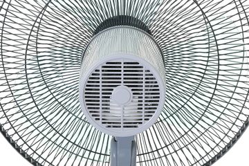 Quạt đứng Sharp PJ-L40RV-LG 50W - Quạt lửng 40cm điều chỉnh chiều cao, 3 tốc độ gió, điều khiển từ xa tiện lợi, thiết kế sang trọng