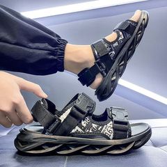 Sandal Đế Xoắn Khóa Bấm M8 Siêu Ngầu - Xăng-đan Thời Trang Nam Họa Tiết Đ độc đáo, Tăng 1 Size, Chất Lượng Cao