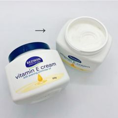 Kem Dưỡng Ẩm Body & Face Vitamin E  300ml Úc - Cung cấp độ ẩm, làm sáng da, bảo vệ da, phù hợp cho mọi loại da