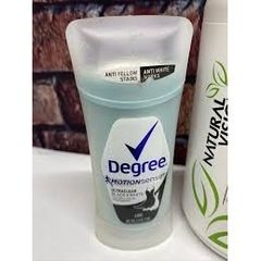 Lăn Khử Mùi Degree Ultraclear Black + White Pure Rain 72H