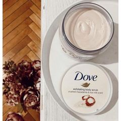 Tẩy Tế Bào Chết Dove Macadamia&Reismilch 225ml (Hàng Đức)