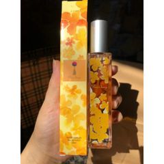 Nước Hoa Nữ Far Away - Vàng Flowers 30ml - Hương Hoa Quyến Rũ Tươi Mát, Dễ Dàng Mang Theo Mọi Nơi