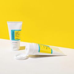 Sữa Rửa Mặt Dành Cho Mọi Loại Da Cosrx - 50ml