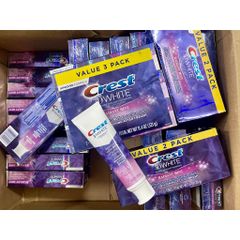 Set 2 Tuýp Kem Đánh Trắng Răng Crest 3D White Radiant