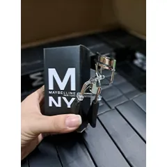Bấm Mi Maybelline Eyelash Curler Sky High