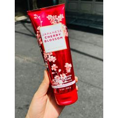 Kem Dưỡng Thể Bath & Body Works - Kem Dưỡng Ẩm Da Mềm Mại, Hương Thơm Quyến Rũ, Phù Hợp Mọi Loại Da